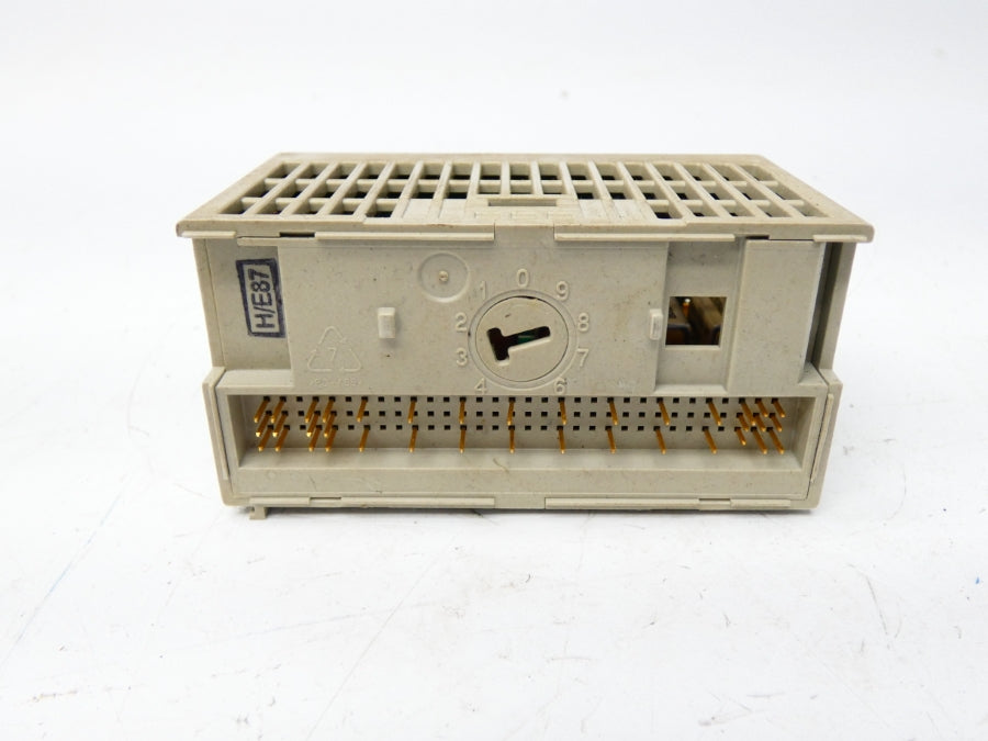 ALLEN BRADLEY 1794-IA8 SER. A REV. A01 120VAC UNMP
