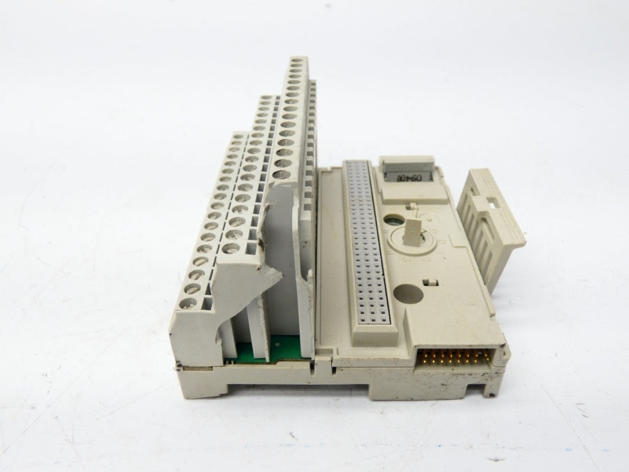 ALLEN BRADLEY 1794-TB3 SER. A REV. A01 120VAC 10 (AS PICTURED) UNMP