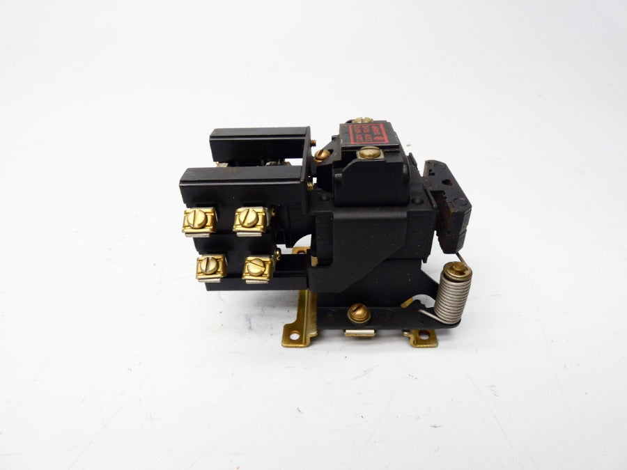 ALLEN BRADLEY 700-BX220A 110/120V NSNP
