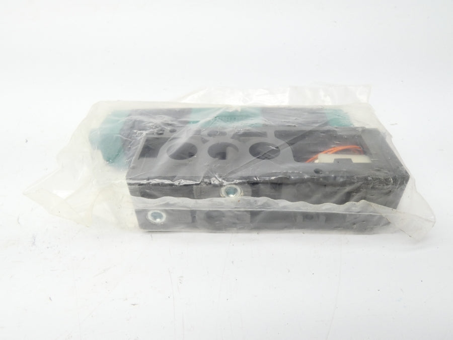 NUMATICS 082SS415M019M61 24VDC 26A 150PSI NSMP