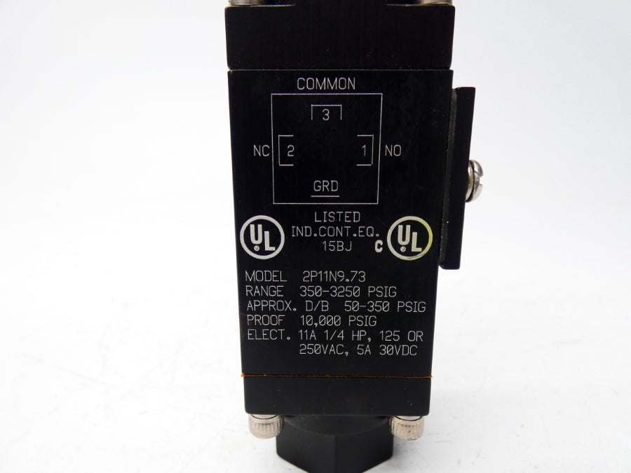 PSI 2P11N9.73 250VAC 11A 350-3250PSI NSNP