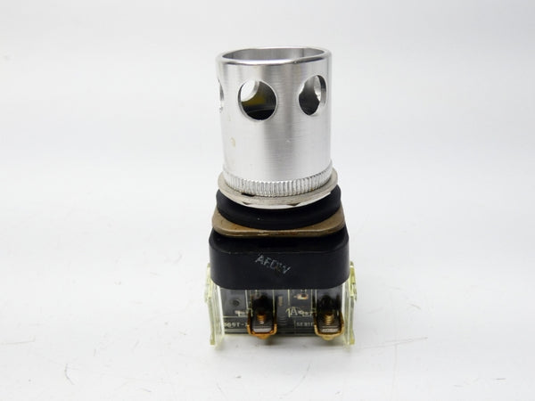 ALLEN BRADLEY 800T-PA16XD1 SER. N 120V (AS IS) NSNP