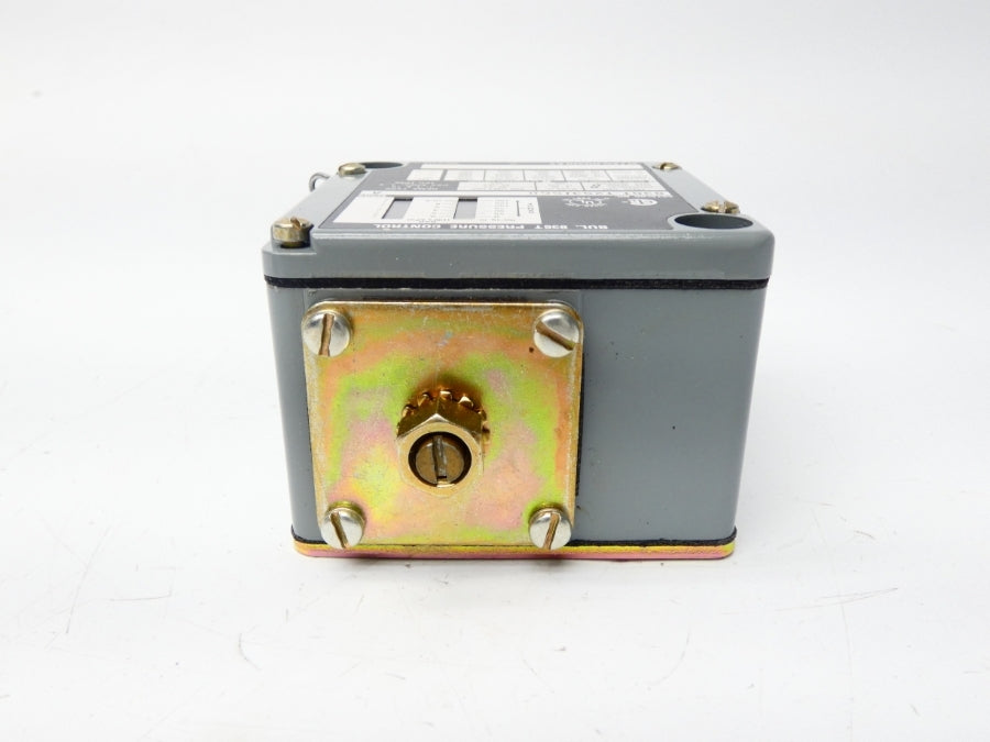ALLEN BRADLEY 836T-T253JS60 SER. A 120-600VAC 60A 12-150PSI NSNP