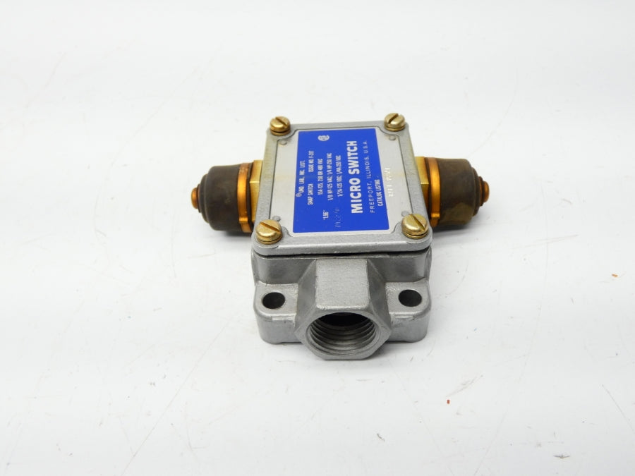 MICRO SWITCH BAF1-3CNX1 480VAC 15A (GREY) NSNP