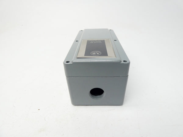 ALLEN BRADLEY 836-C6J SER. B 30VAC 100PSI (AS PICTURED) NSNP
