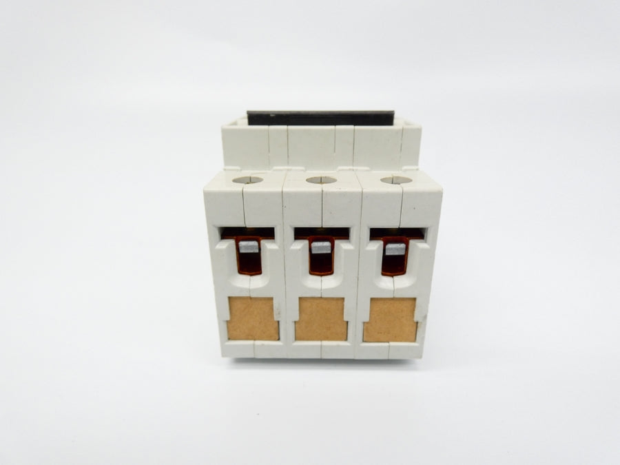 SIEMENS 5SX23D40 5SX2340-8 400V 40A UNMP