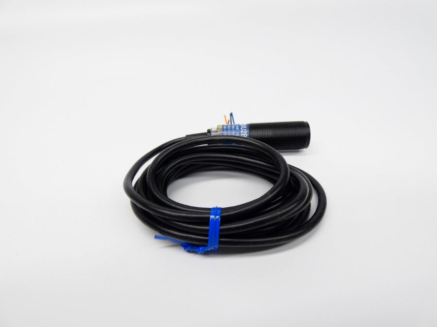 TELEMECANIQUE XU2B18PP340R 12-24VDC NSMP