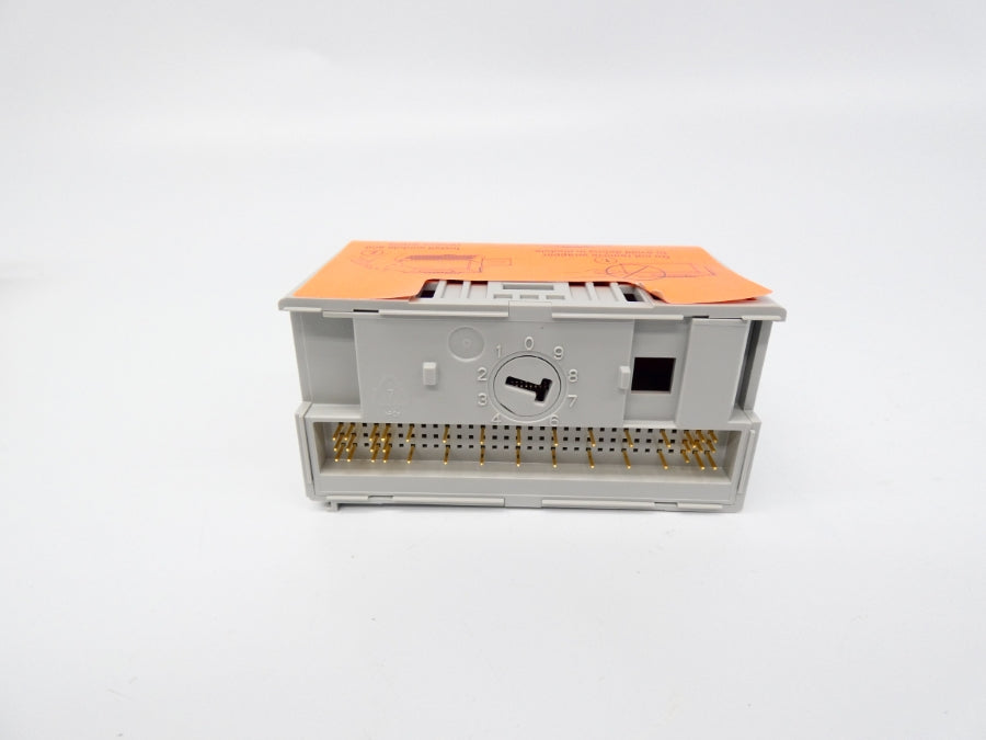 INDUSTRIAL SPARE PART 1794-OV16P SER. A 24VDC NSMP