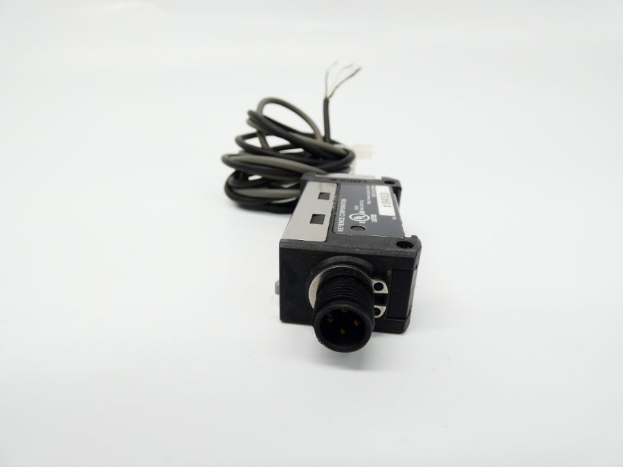 KEYENCE PX-10CP 12-24VDC UNMP
