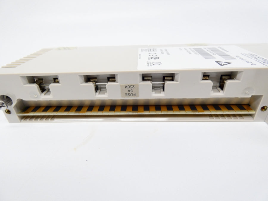 SCHNEIDER AUTOMATION 140DAO84210 100-230V NSMP