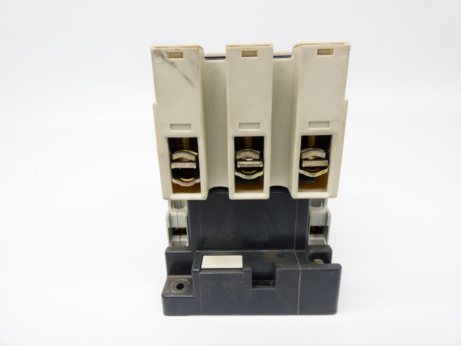 SIEMENS 3TF47 220/264V UNMP
