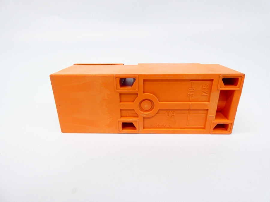 SCHMERSAL IFL15-333-11P-2094 10-60VDC NSNP