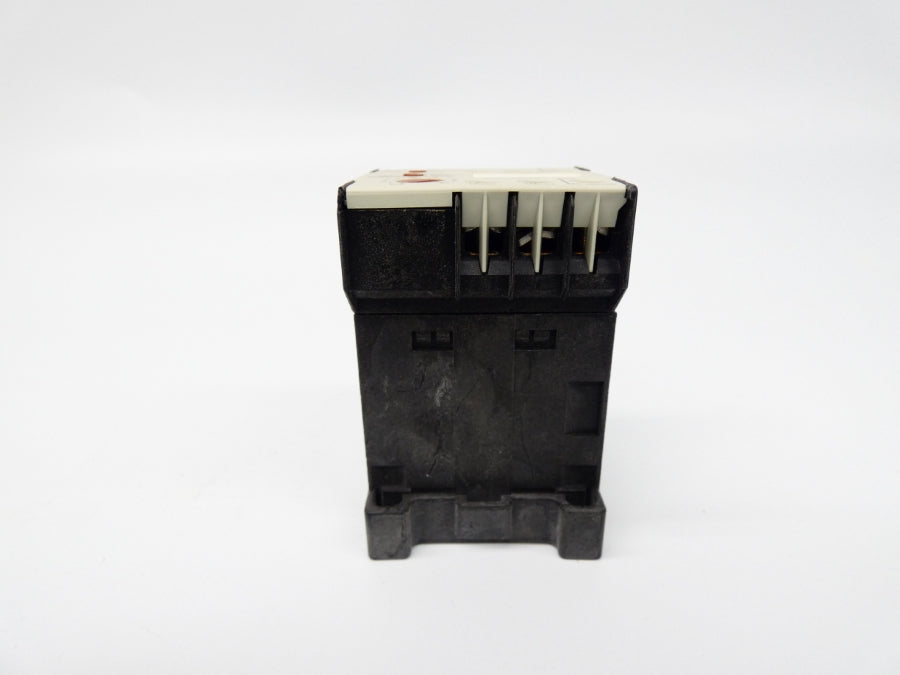 SIEMENS 7PU8640-2AN20 200/240V 3A 10S-10H UNMP