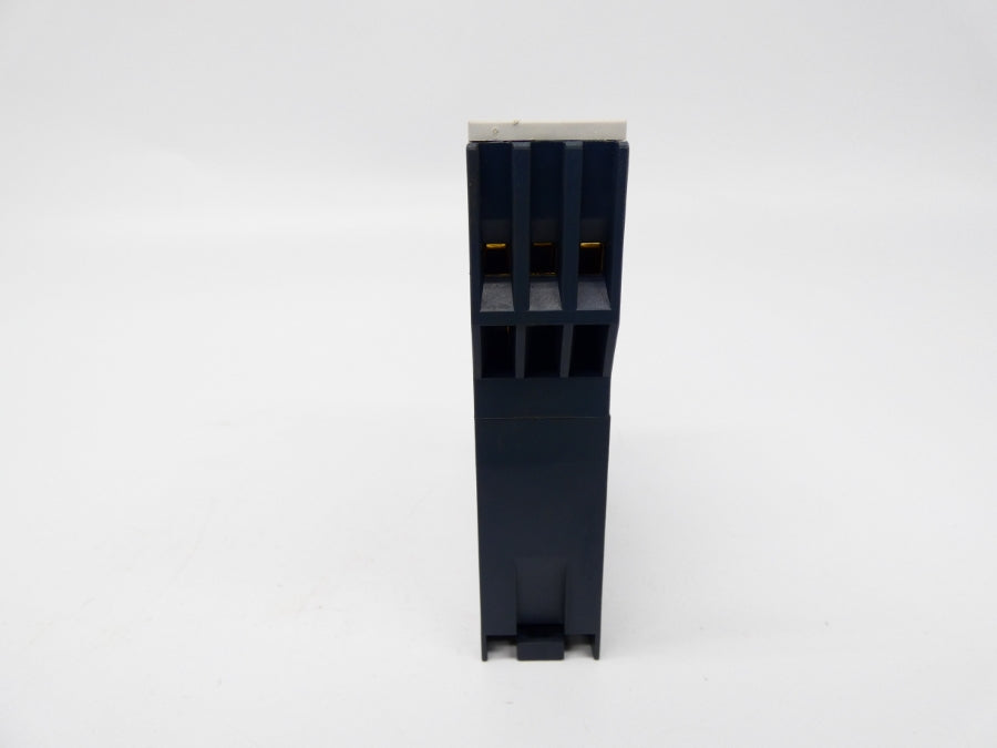 SIEMENS 3UN2100-0CB4 24VDC 6A UNMP