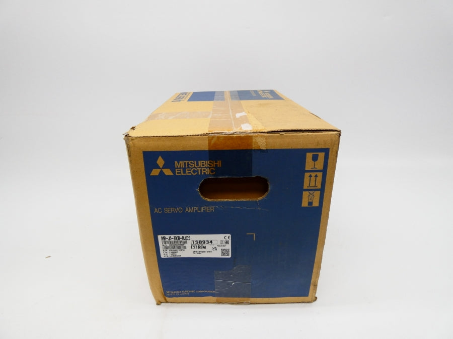 MITSUBISHI ELECTRIC MR-J4-700B-RJ020 200-240V NSFS