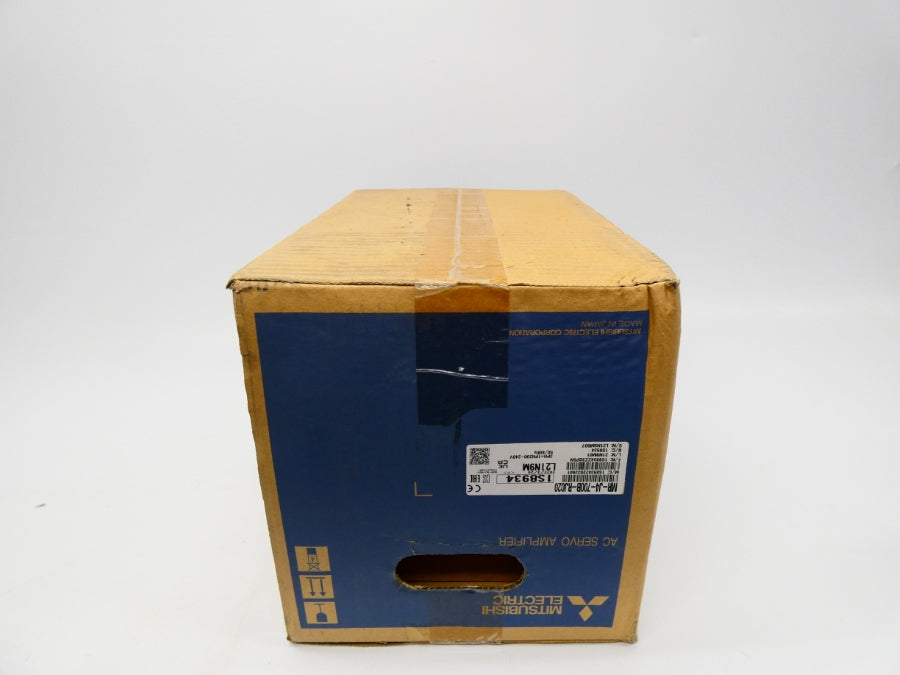 MITSUBISHI ELECTRIC MR-J4-700B-RJ020 200-240V NSFS