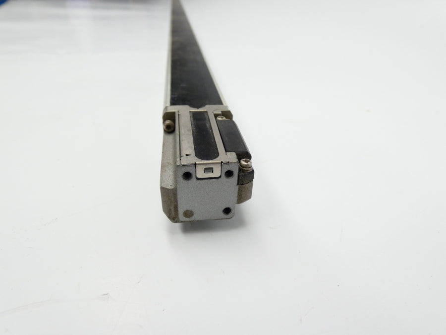 KEYENCE SL-V56H-R VER. 3 24VDC UNMP