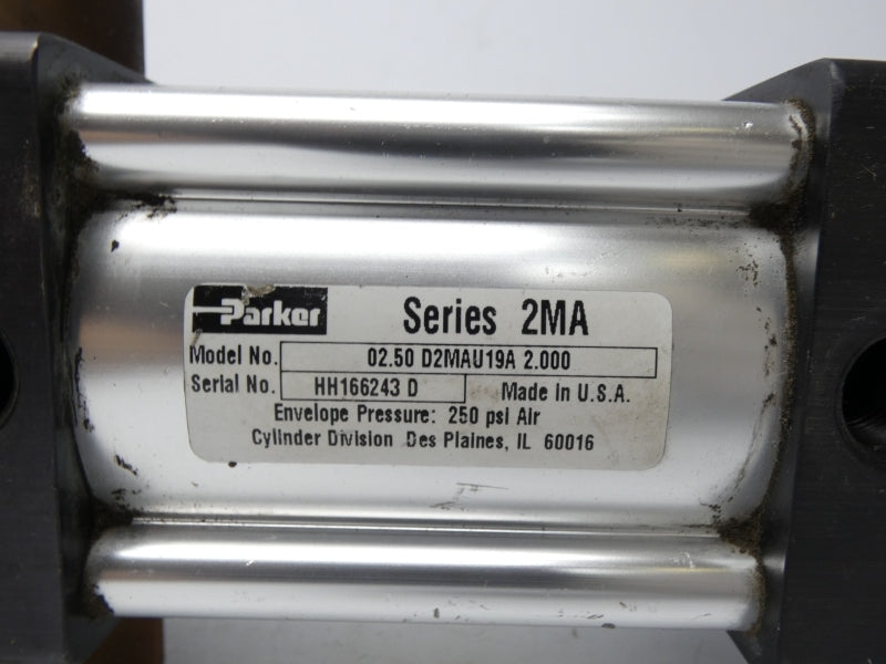 PARKER 2.50D2MAU19A2.000 250PSI UNMP