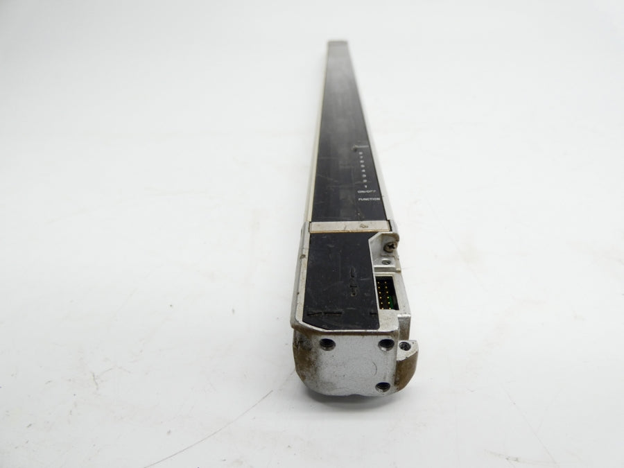 KEYENCE SL-C24H-T 24VDC UNMP