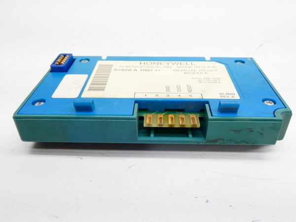 HONEYWELL S7820A1007 12VDC UNMP