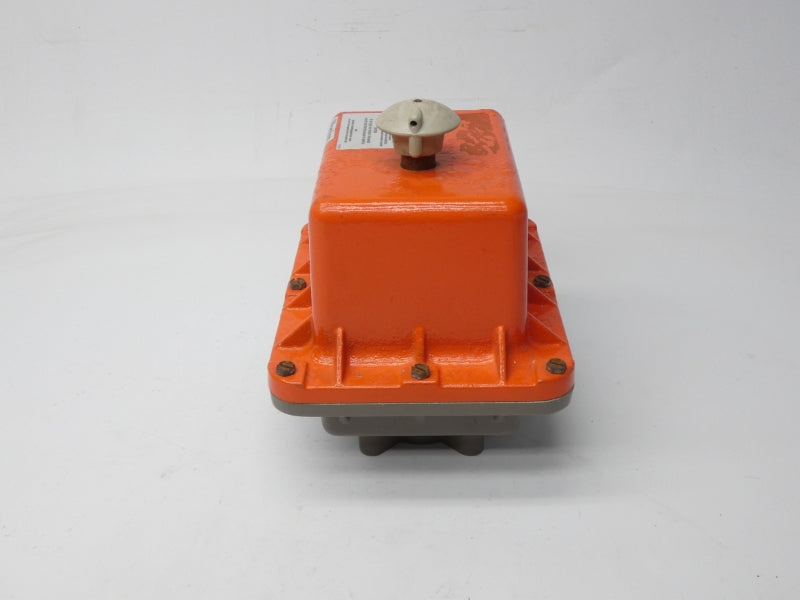 BETTIS 520F-15-C4-02-001 110-120VAC 0.56A UNMP
