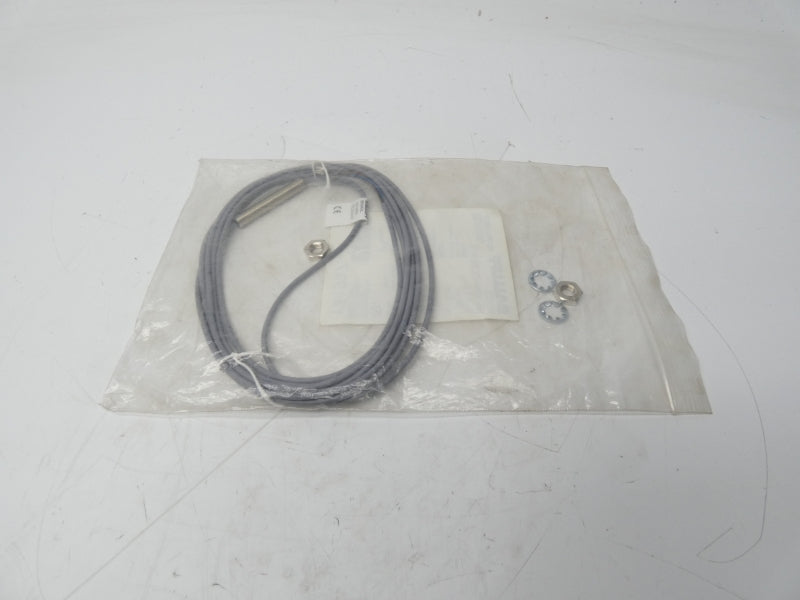 BALLUFF BESM08MI-PSC20B-BV03 BES003L 12-30VDC NSMP