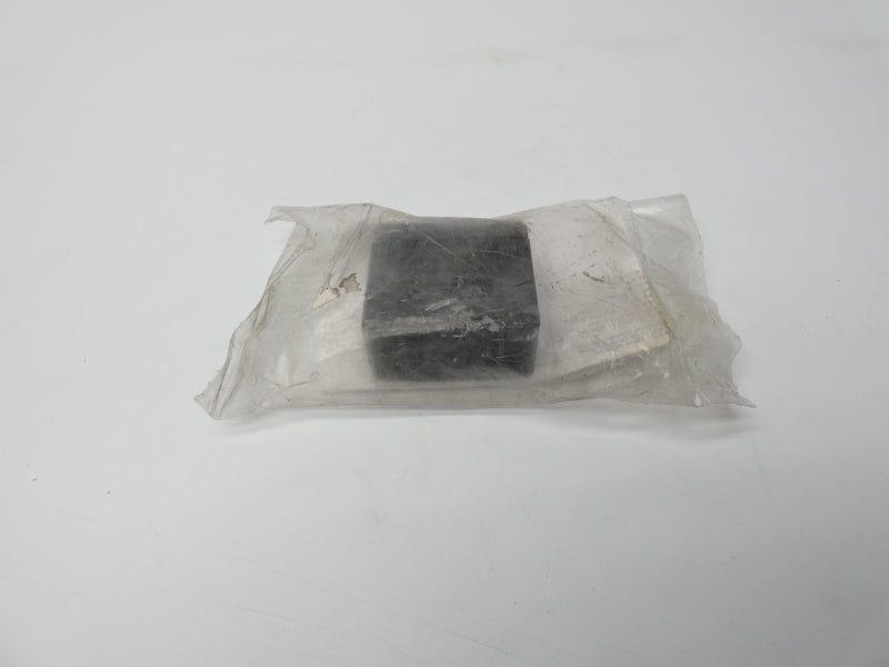 AMPHENOL AEROSPACE 10-82581-02S 97-28-2S NSMP