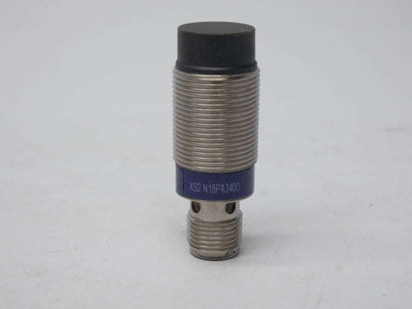 TELEMECANIQUE XS2N18PA340D 12/24VDC NSMP