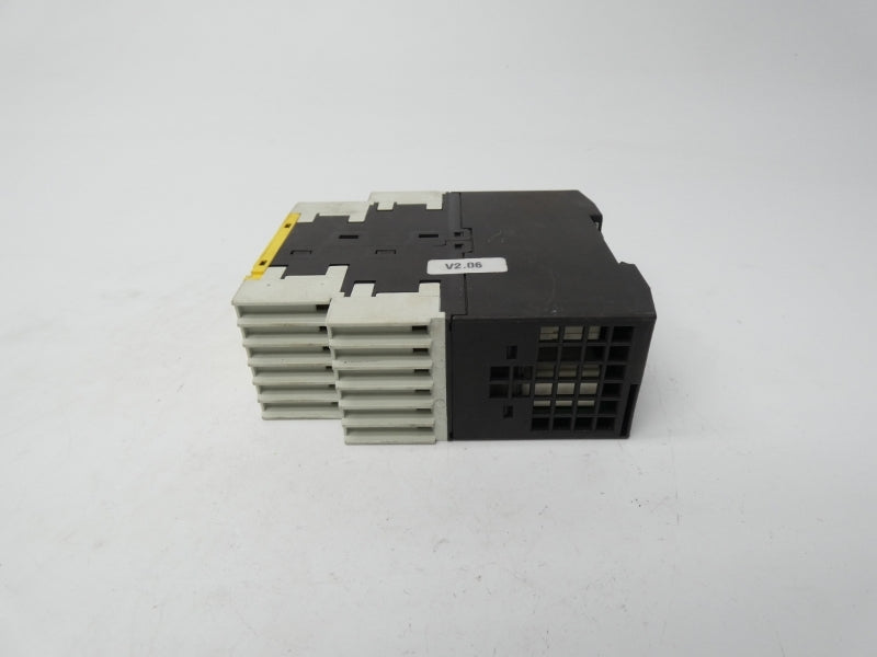 SIEMENS 3RK1105-1BE04-0CA0 300V UNMP
