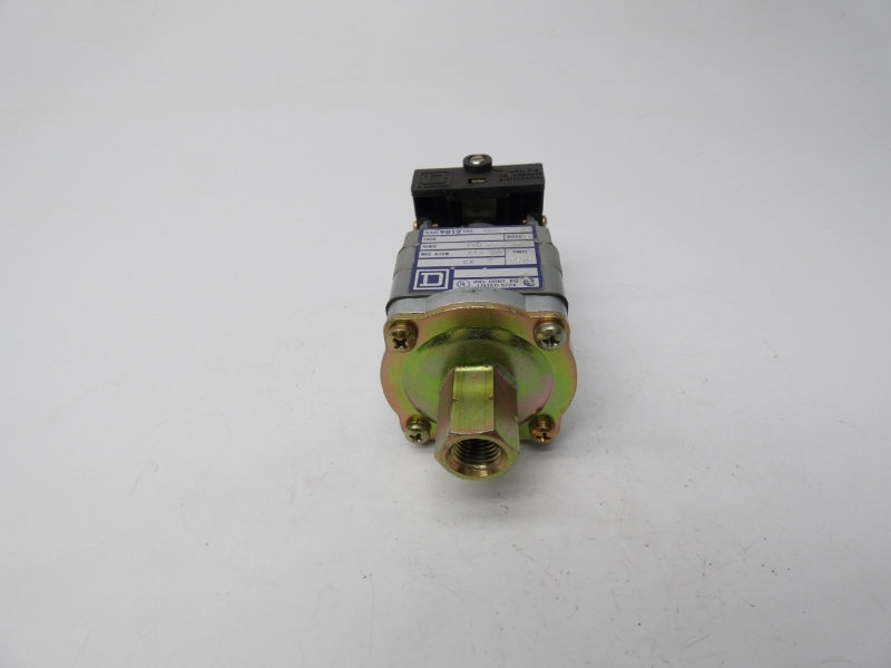 SQUARE D 9012GNO-4 SER. B 240PSI (AS PICTURED) NSNP