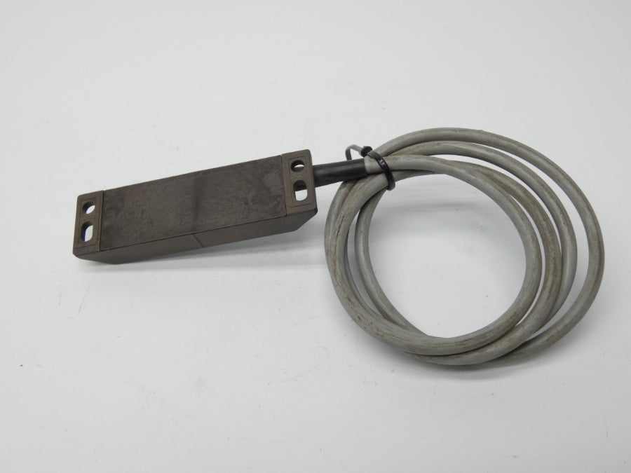 SCHMERSAL BNS33-11Z-2063 120V UNMP