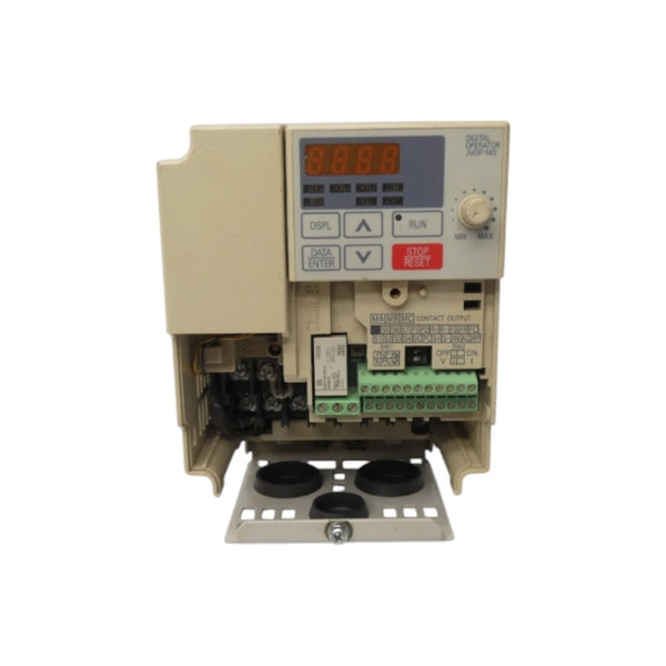 YASKAWA CIMR-V7AM41P5 380-460V 7A (AS PICTURED) UNMP