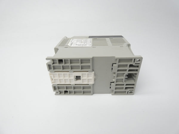 ALLEN BRADLEY 22A-B4P5N104 SER. A F/W 6.01 180-264VAC 5.2A UNMP