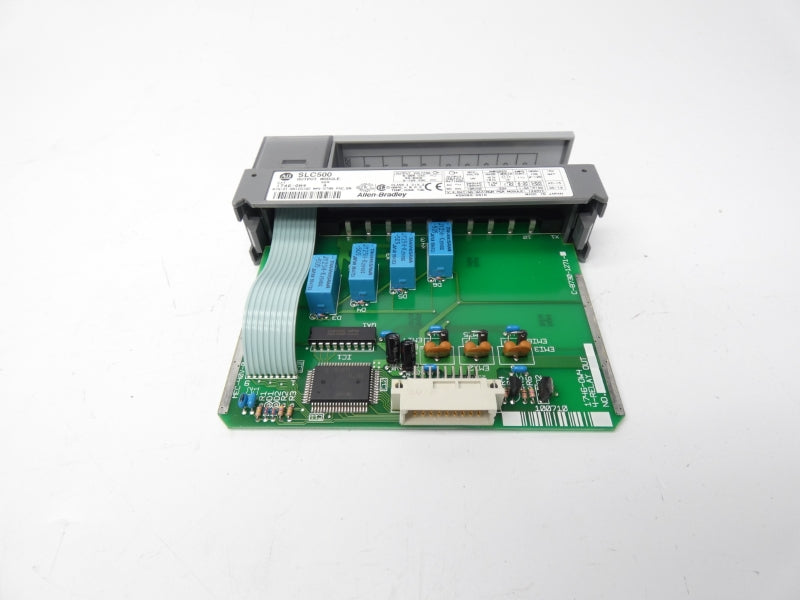 ALLEN BRADLEY 1746-OW4 SER. A 5-265VAC 15A NSMP