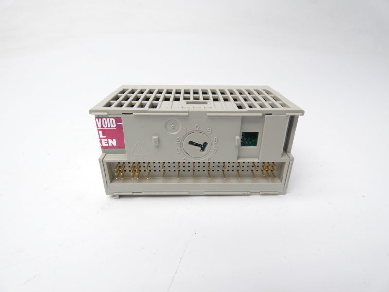 ALLEN BRADLEY 1794-IV16 SER. A REV. A01 10-31.2VDC UNMP