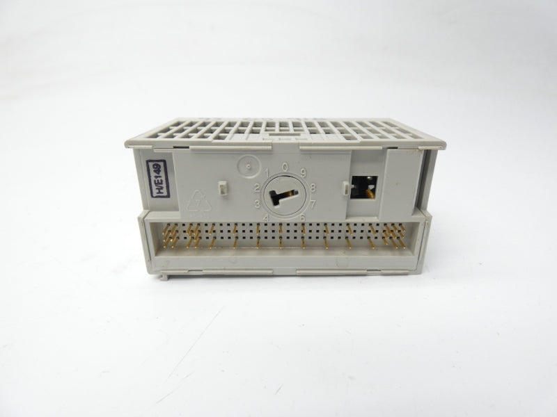 ALLEN BRADLEY 1794-0A8 SER. A REV.A01 120VDC 4.0A UNMP