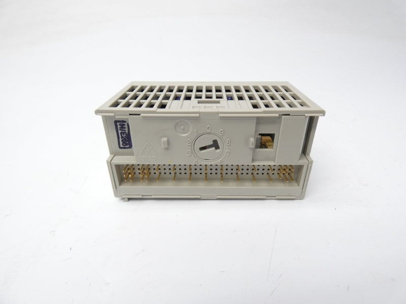 ALLEN BRADLEY 1794-IE8 SER. B REV. C01 24VDC UNMP