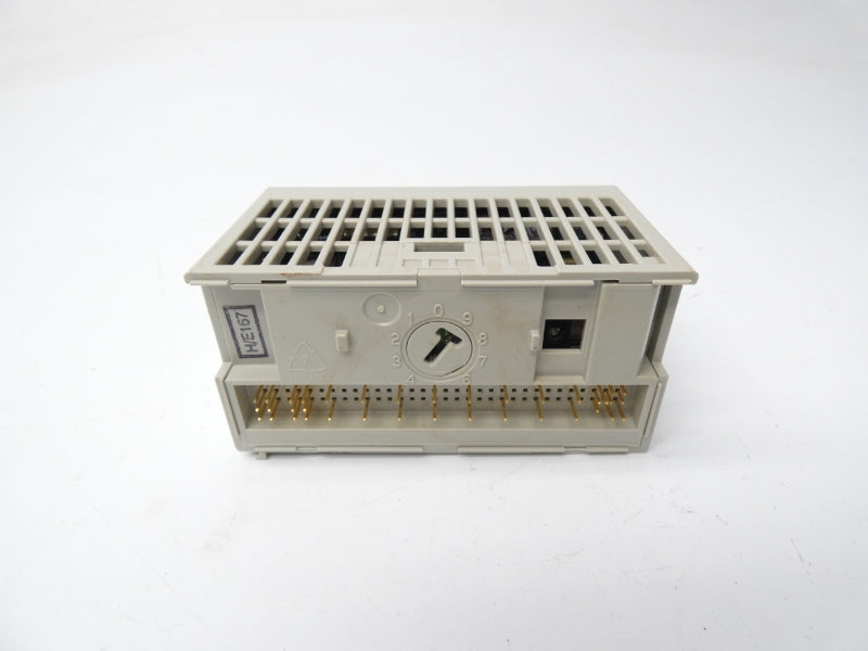 ALLEN BRADLEY 1794-OE4 SER. B REV. A01 24VDC UNMP