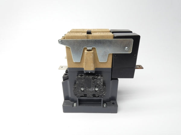 SIEMENS 3TC4817-0AG4 125VDC 75/68A UNMP