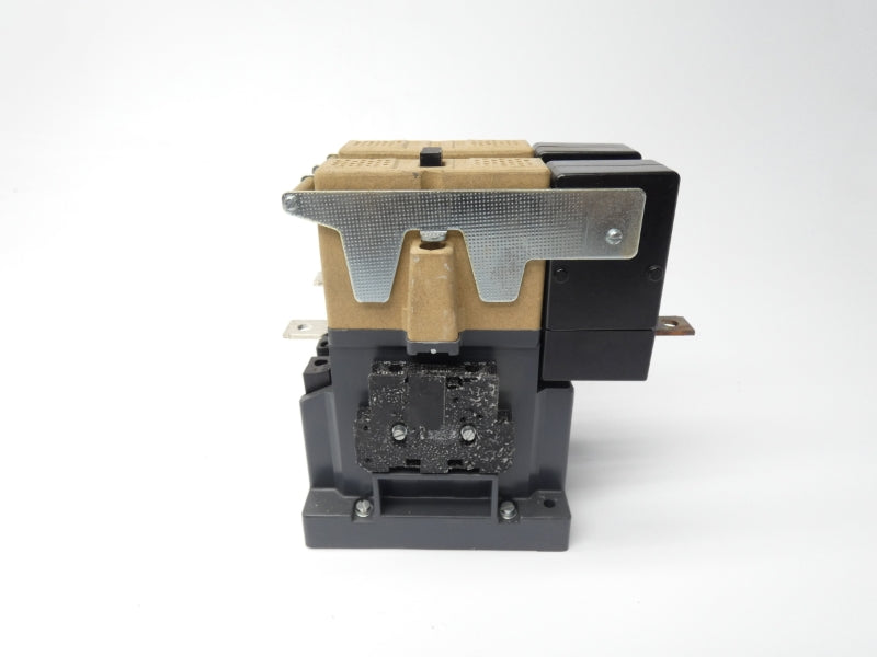SIEMENS 3TC4817-0AG4 125VDC 75/68A UNMP
