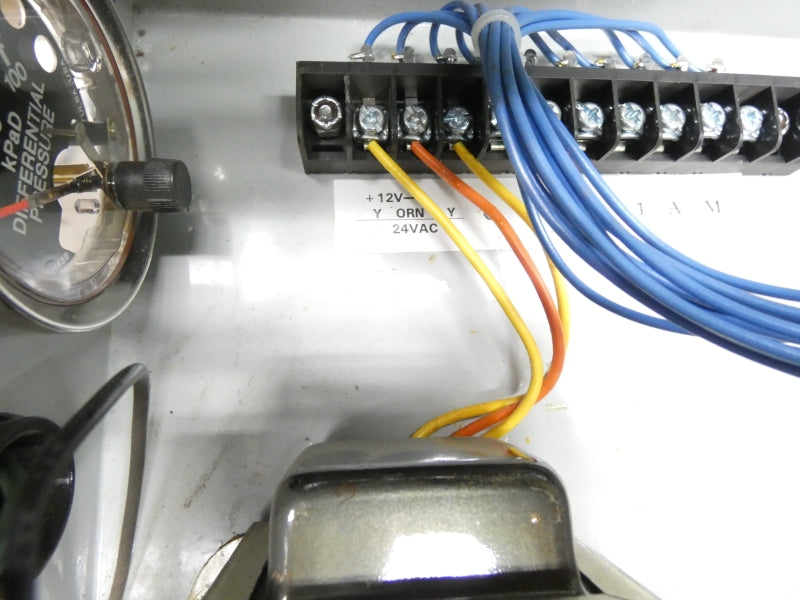 ALEX-TRONIX CONTROLS F4ACD 230VAC 1.6A 0-15PSID UNMP