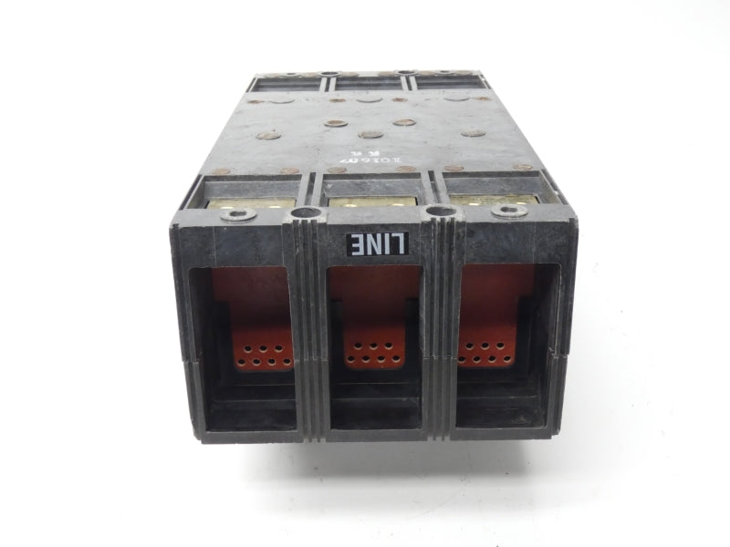 CUTLER HAMMER HNC31200 600VAC 900A REMAN