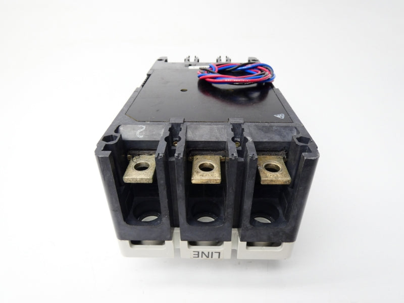 CUTLER HAMMER HMCP400F5C SER. C 600VAC 400A NSNP