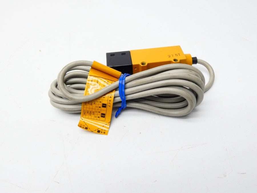 OMRON E3S-R2E41 12-24VDC NSNP