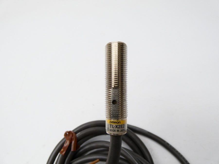 OMRON TL-X2E2 10-40VDC NSMP