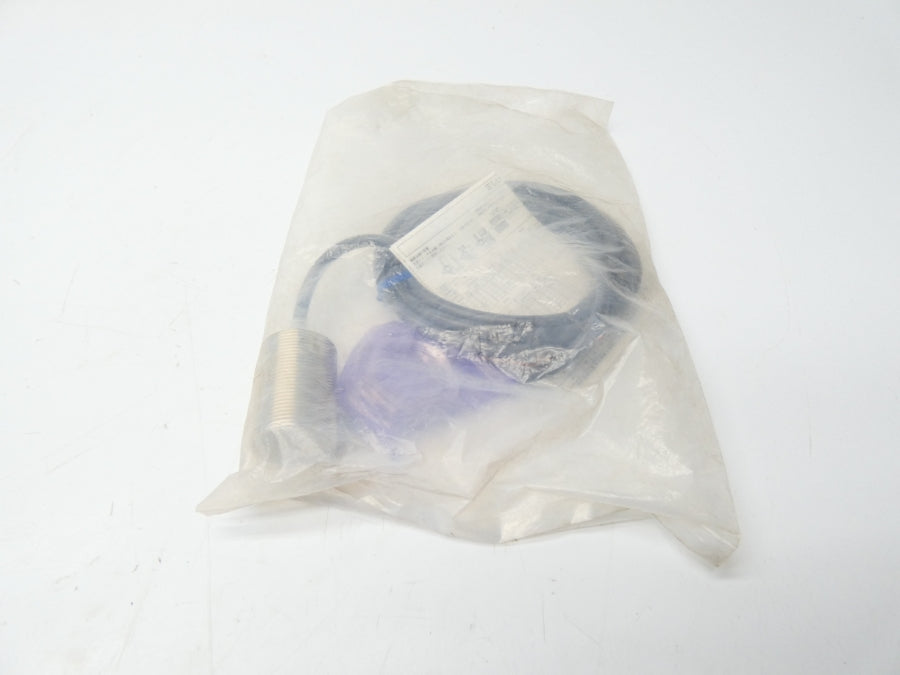 OMRON E2E-X10E1 12-24VDC 2M NSMP