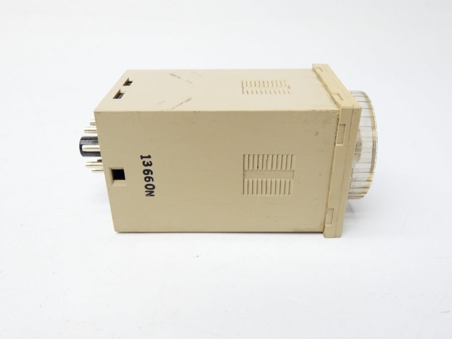 OMRON E5C2-R40J 110/120VAC 3A UNMP