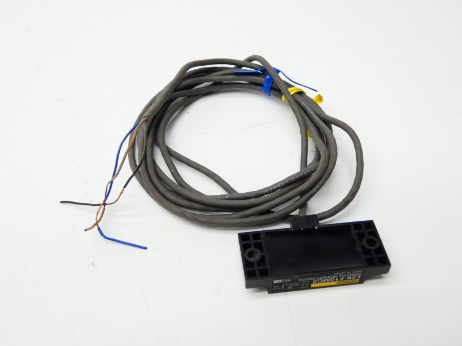 OMRON E2K-F10MC2 12-24VDC NSNP