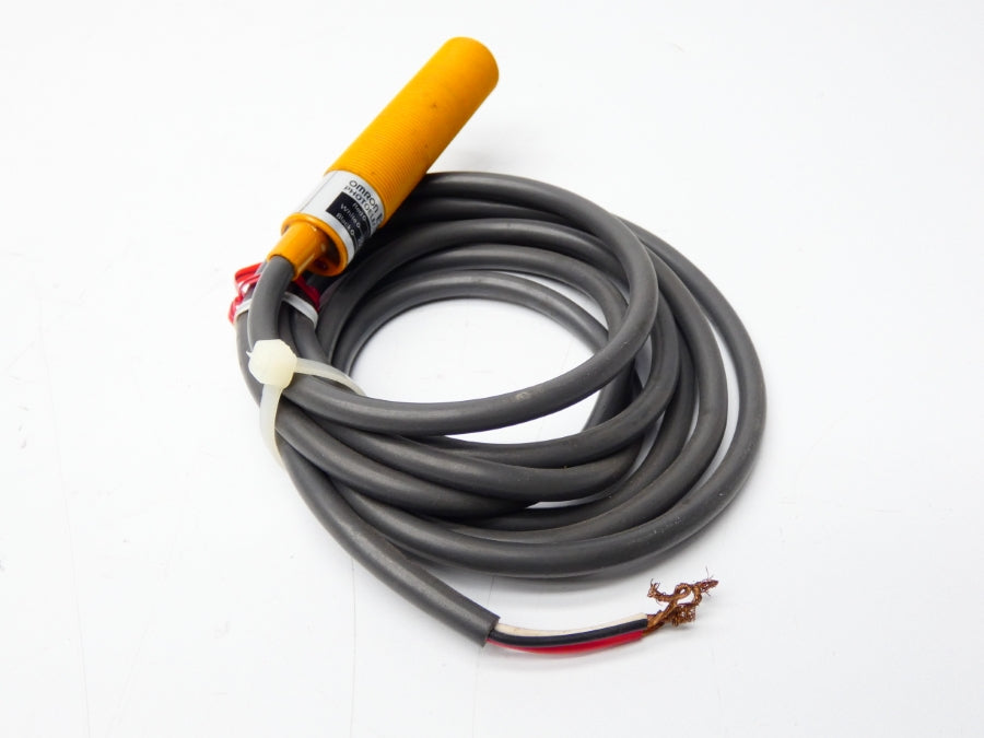 OMRON E3F-R2Z1 24-240VAC UNMP