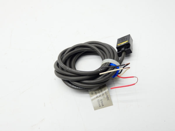 OMRON TL-W5MB1 12-24VDC NSNP